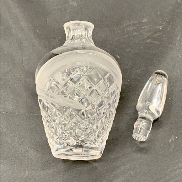 Vintage Crystal Parfumerie Bottle - Picture 6 of 11